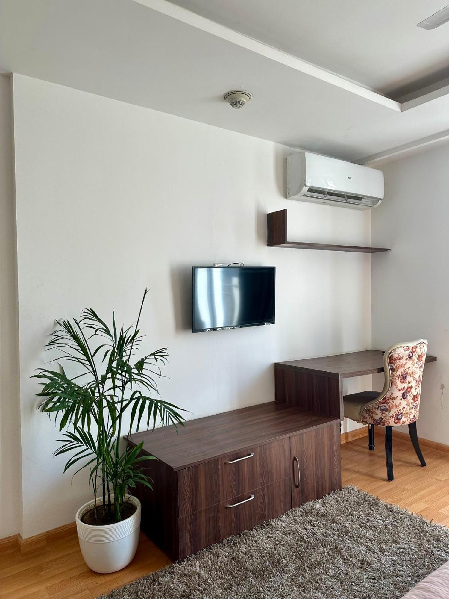 Flamingo Hotel Sector 67 I Studio Rooms I Gurgaon Exterior photo
